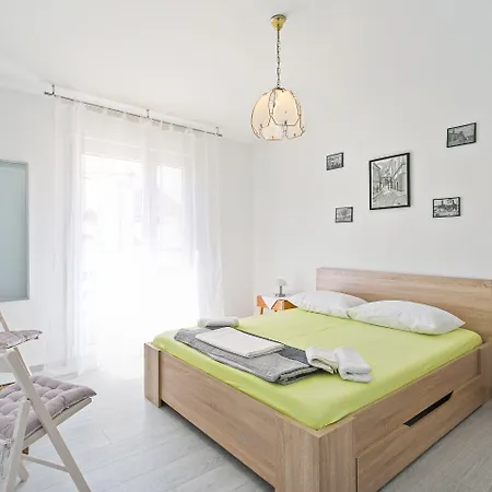 Uncle Albertʹs Appartement Trogir