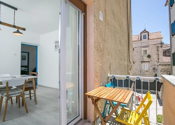 Uncle Albertʹs アパート *