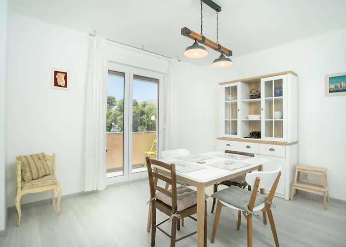 Apartament Uncle Albertʹs